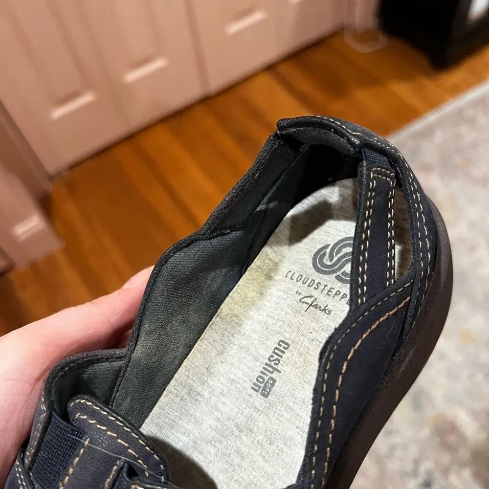 Cloudsteppers by Clarks gently used